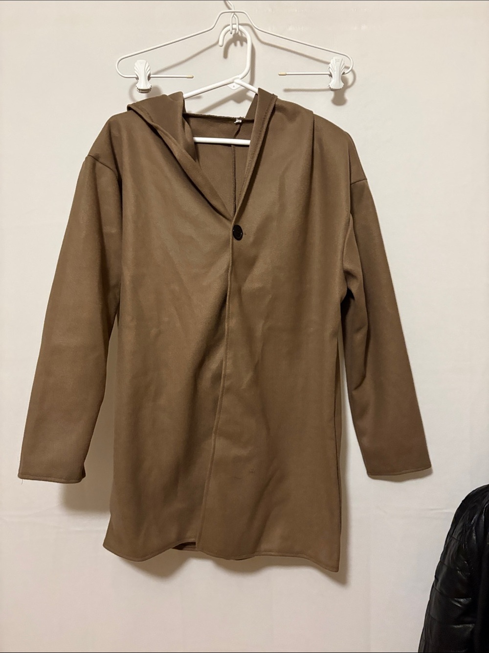 Womens Hooded Single-Button Coat in Camel